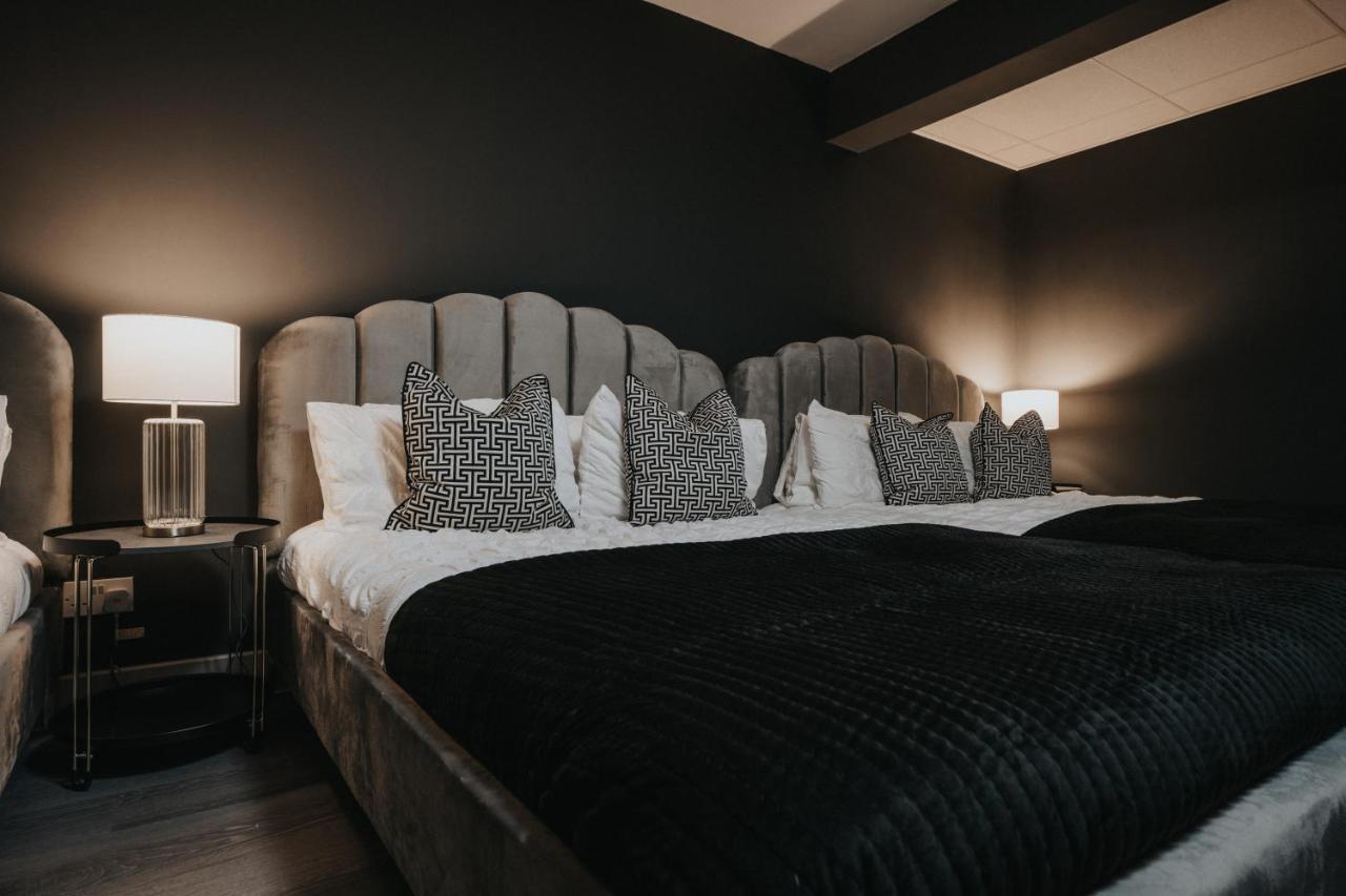 Vip Centre With Secure Free Parking Apartment *